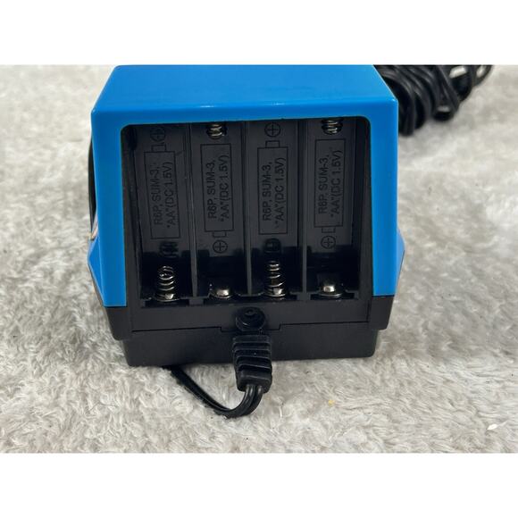 Ms. Pac-Man 5 in 1 Plug and Play 2004 Jakks Pacific TV Namco Game TESTED - Picture 3 of 10